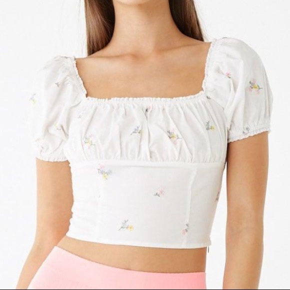 ⭐️2 for $30⭐️ Floral Embroidered Cotton Puff Sleeve Top - Picture 3 of 7